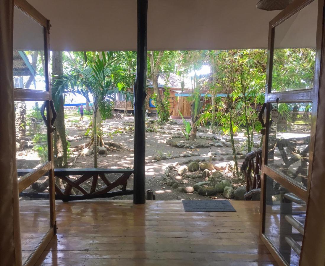 Beach House Resort And Dive Center Mambajao Zewnętrze zdjęcie